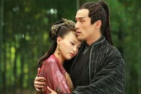 国产情侣第一页